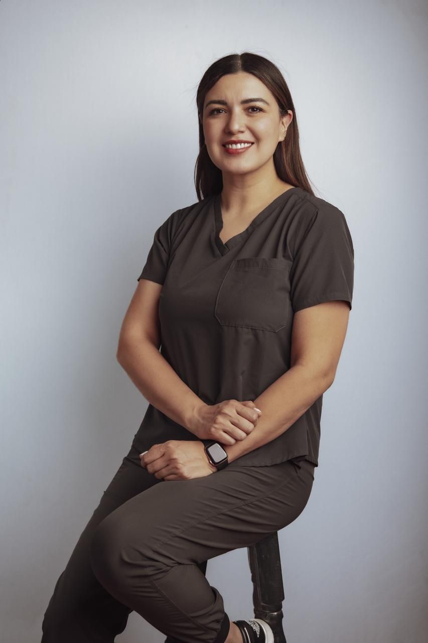 Retrato de la Dra. Rosella, de Dental San Javier